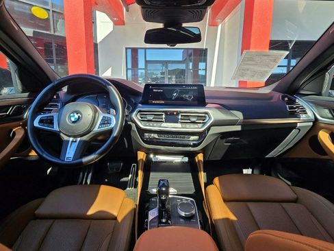 Used 2022 BMW X4 xDrive30i w/ Premium Package Essential image 22