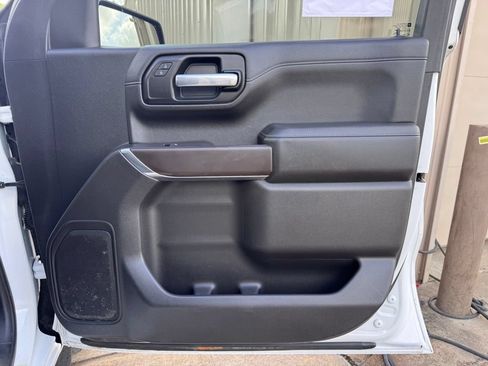 Used 2019 Chevrolet Silverado 1500 LT w/ All-Star Edition AWD/4WD image 18