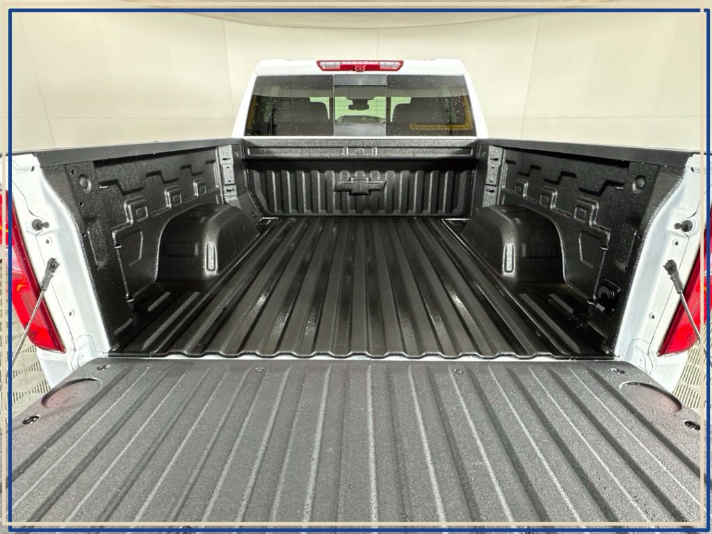 New 2026 Chevrolet Silverado 1500 RST AWD/4WD image 13