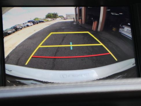 Used 2017 Lexus ES 350 w/ Navigation System Package image 30