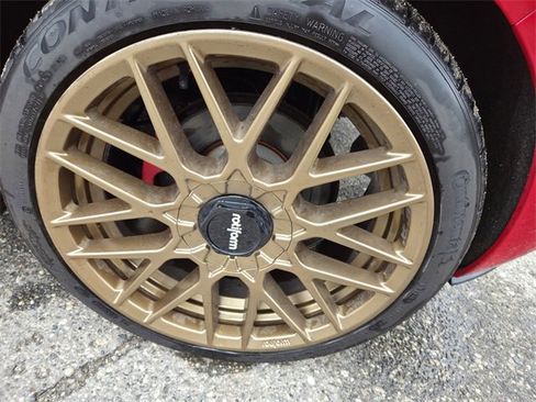 Used 2016 Volkswagen GTI SE w/ Lighting Package (SEL) image 25