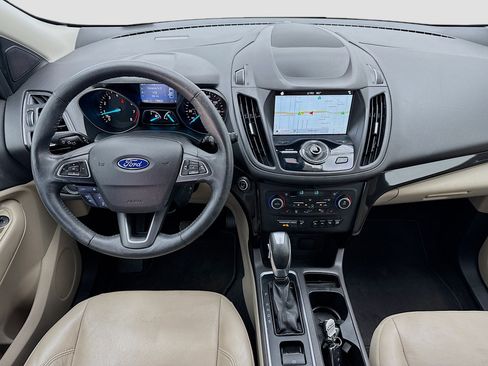 Used 2019 Ford Escape Titanium image 15