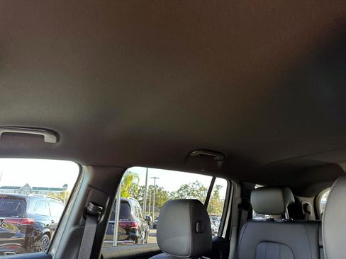 Certified 2022 Mercedes-Benz GLB 250 image 22