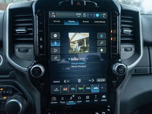 Used 2024 RAM 2500 Big Horn w/ Level 2 Equipment Group image 16