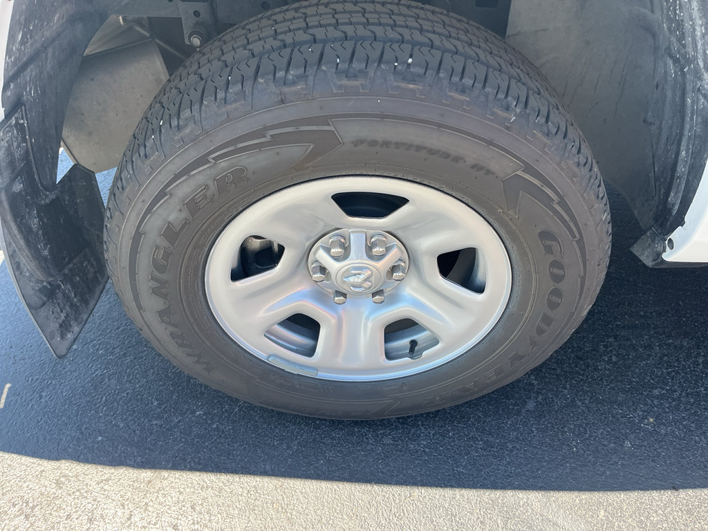 Used 2024 RAM 1500 Tradesman AWD/4WD image 40