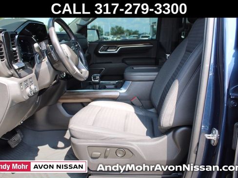 Used 2022 Chevrolet Silverado 1500 RST w/ Z71 Off-Road Package AWD/4WD image 15