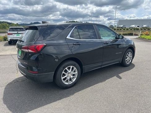 Used 2022 Chevrolet Equinox LT AWD/4WD image 4