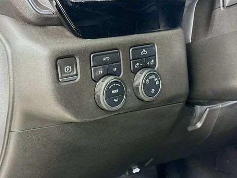 Used 2023 Chevrolet Silverado 1500 LT w/ Work Truck Package AWD/4WD image 12
