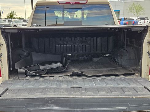Certified 2022 Chevrolet Silverado 1500 ZR2 w/ Technology Package AWD/4WD image 29
