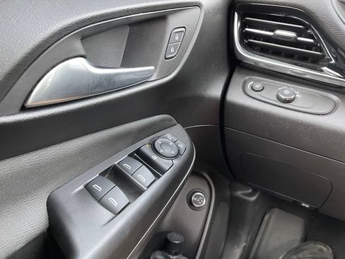 Used 2024 Buick Envista Avenir FWD image 11