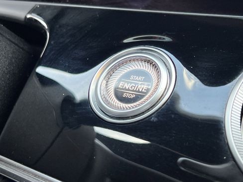 Used 2024 Mercedes-Benz AMG GT 43 image 40