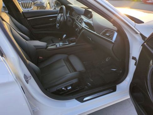 Used 2018 BMW 330i Sedan RWD image 22