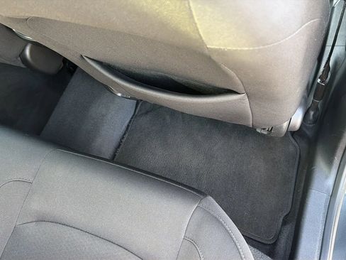 Used 2018 Chevrolet Malibu LT FWD image 55