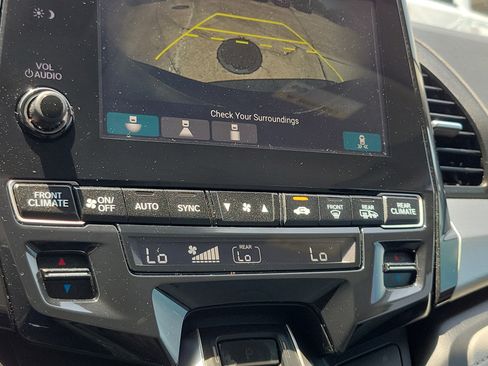 Used 2019 Honda Odyssey EX-L image 23
