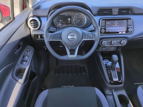 Used 2025 Nissan Versa SV w/ Trunk Package image 15
