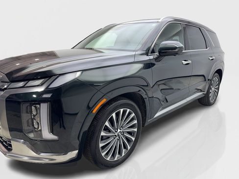 Used 2024 Hyundai Palisade Calligraphy image 11