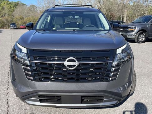 New 2026 Nissan Pathfinder SL image 7