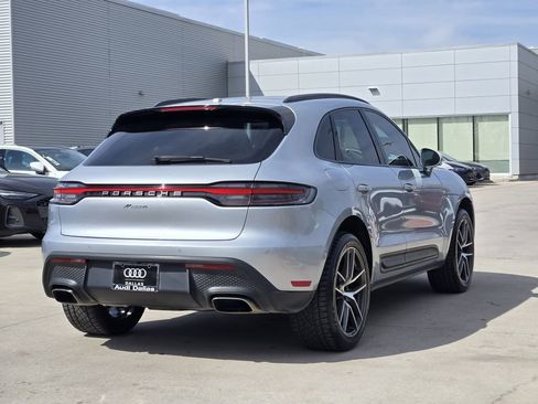 Used 2023 Porsche Macan image 8