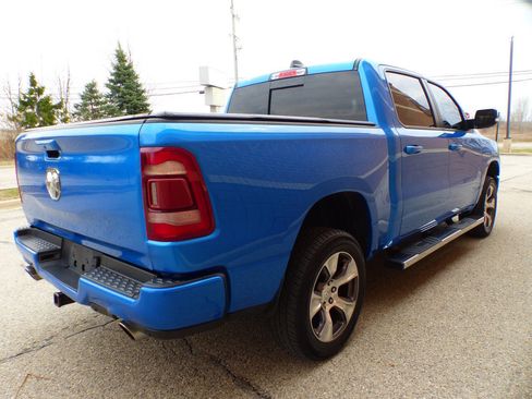 Used 2020 RAM 1500 Big Horn AWD/4WD image 10