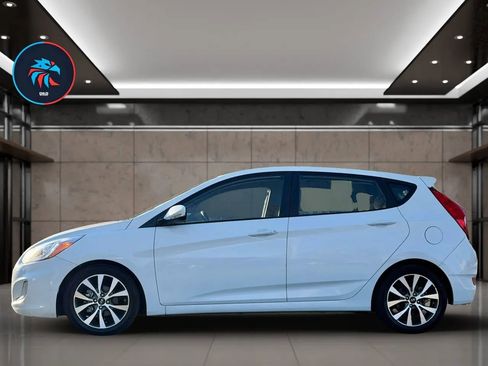 Used 2015 Hyundai Accent Sport image 2