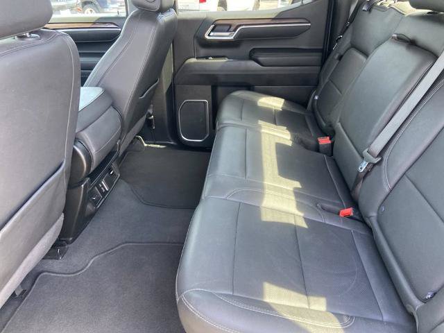 Used 2025 GMC Sierra 1500 SLT AWD/4WD image 21