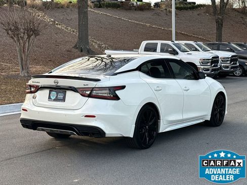 Used 2023 Nissan Maxima SR w/ Sport Mat Group image 5