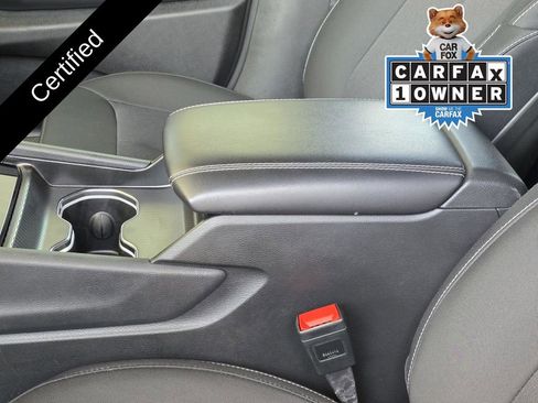 Used 2025 Jeep Grand Cherokee Laredo w/ Luxury Tech Group I AWD/4WD image 8
