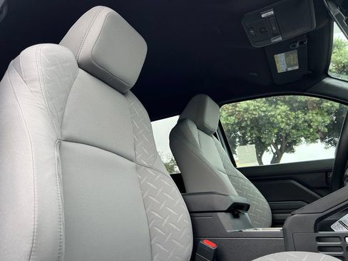 New 2025 Toyota Tacoma SR5 AWD/4WD image 15