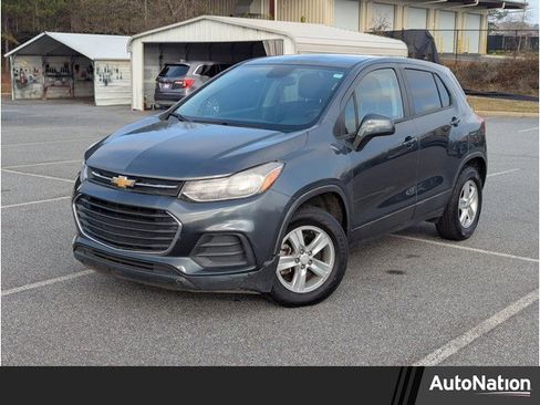 Used 2021 Chevrolet Trax LS w/ Tint and Cruise Package image 1
