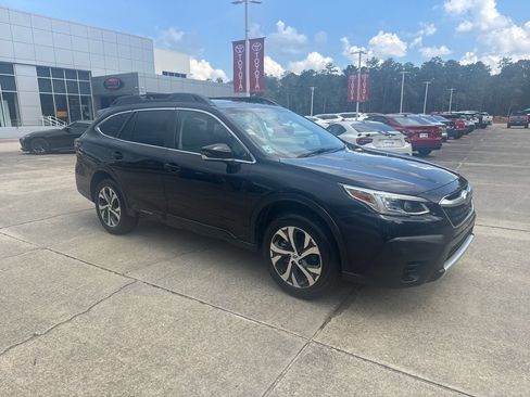 Used 2022 Subaru Outback Limited AWD/4WD image 9