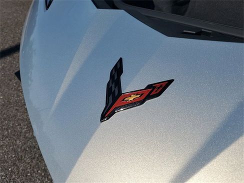 Used 2021 Chevrolet Corvette Stingray Preferred Conv w/ 2LT image 8