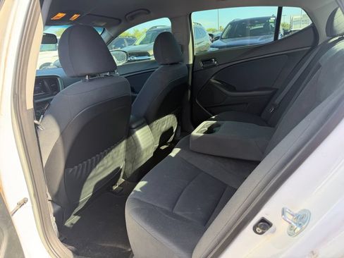 Used 2015 Kia Optima LX FWD image 8