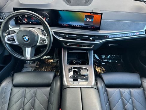 Used 2024 BMW X5 sDrive40i w/ M Sport Package RWD image 14