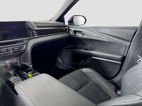 Certified 2025 Toyota Camry XSE FWD image 22