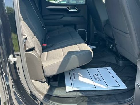 Used 2024 Chevrolet Silverado 1500 LT AWD/4WD image 27