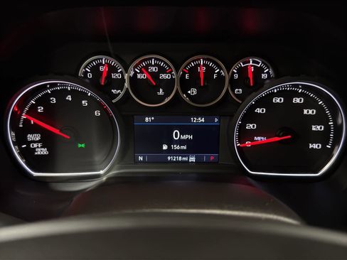 Used 2021 Chevrolet Tahoe Z71 w/ Z71 Signature Package image 12