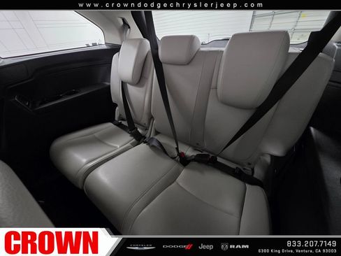 Used 2025 Honda Odyssey EX-L image 17