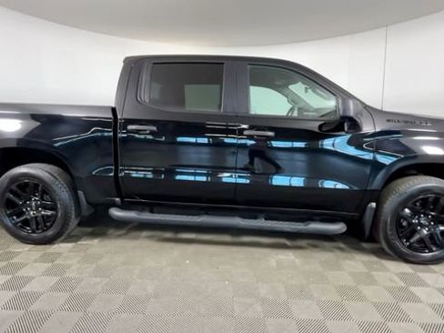 Used 2023 Chevrolet Silverado 1500 Custom w/ Rally Edition AWD/4WD image 3