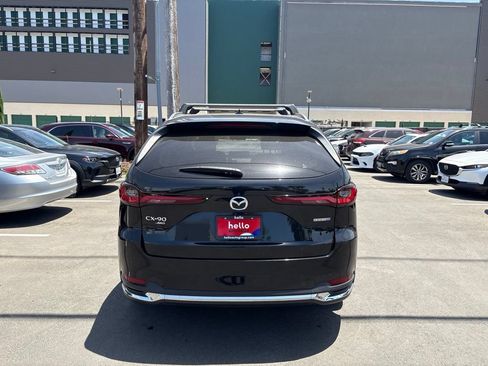 Used 2024 MAZDA CX-90 Plug-In Hybrid w/ Premium Pkg AWD/4WD image 8