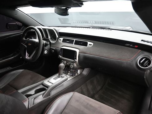 Used 2015 Chevrolet Camaro ZL1 image 43