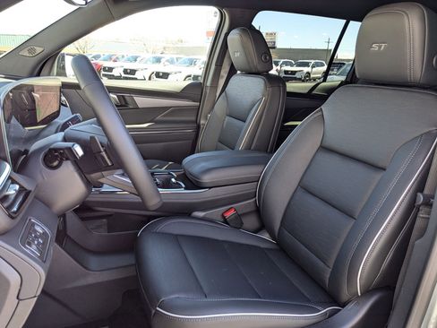 New 2025 Buick Enclave Sport Touring w/ Power Package image 22