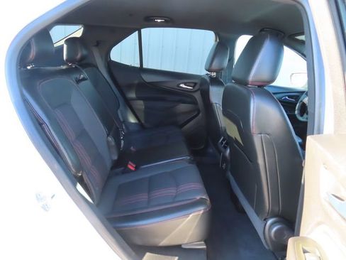 Used 2024 Chevrolet Equinox RS AWD/4WD image 27