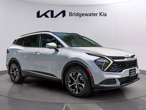 Certified 2023 Kia Sportage EX w/ EX Premium Package AWD/4WD image 1
