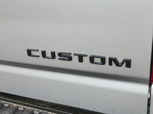 Used 2024 Chevrolet Silverado 2500 Custom w/ Custom Value Package AWD/4WD image 10