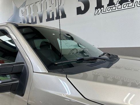 Used 2017 Ford F250 Lariat w/ Chrome Package image 65