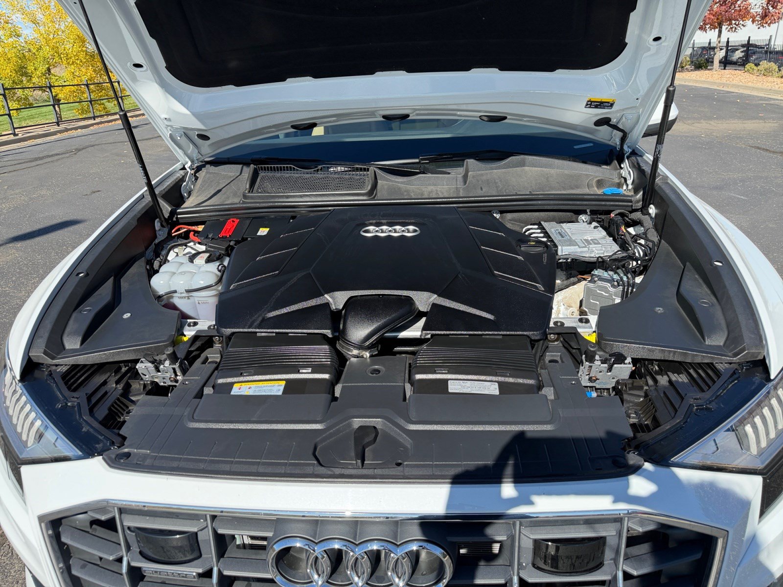 Used 2023 Audi Q8 Premium Plus AWD/4WD image 20