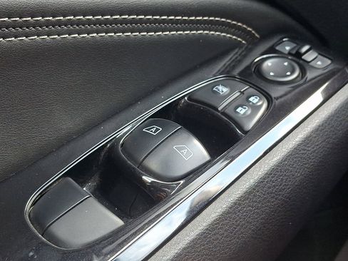 Used 2020 Nissan Altima 2.5 SV FWD image 24