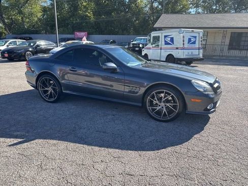 Used 2009 Mercedes-Benz SL 550 image 3