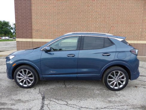 Used 2026 Buick Encore GX Avenir w/ Avenir Technology Package AWD/4WD image 5