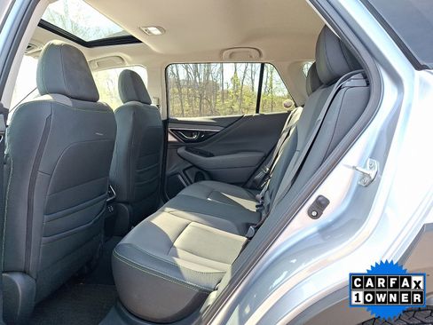 Certified 2024 Subaru Outback Onyx Edition AWD/4WD image 44